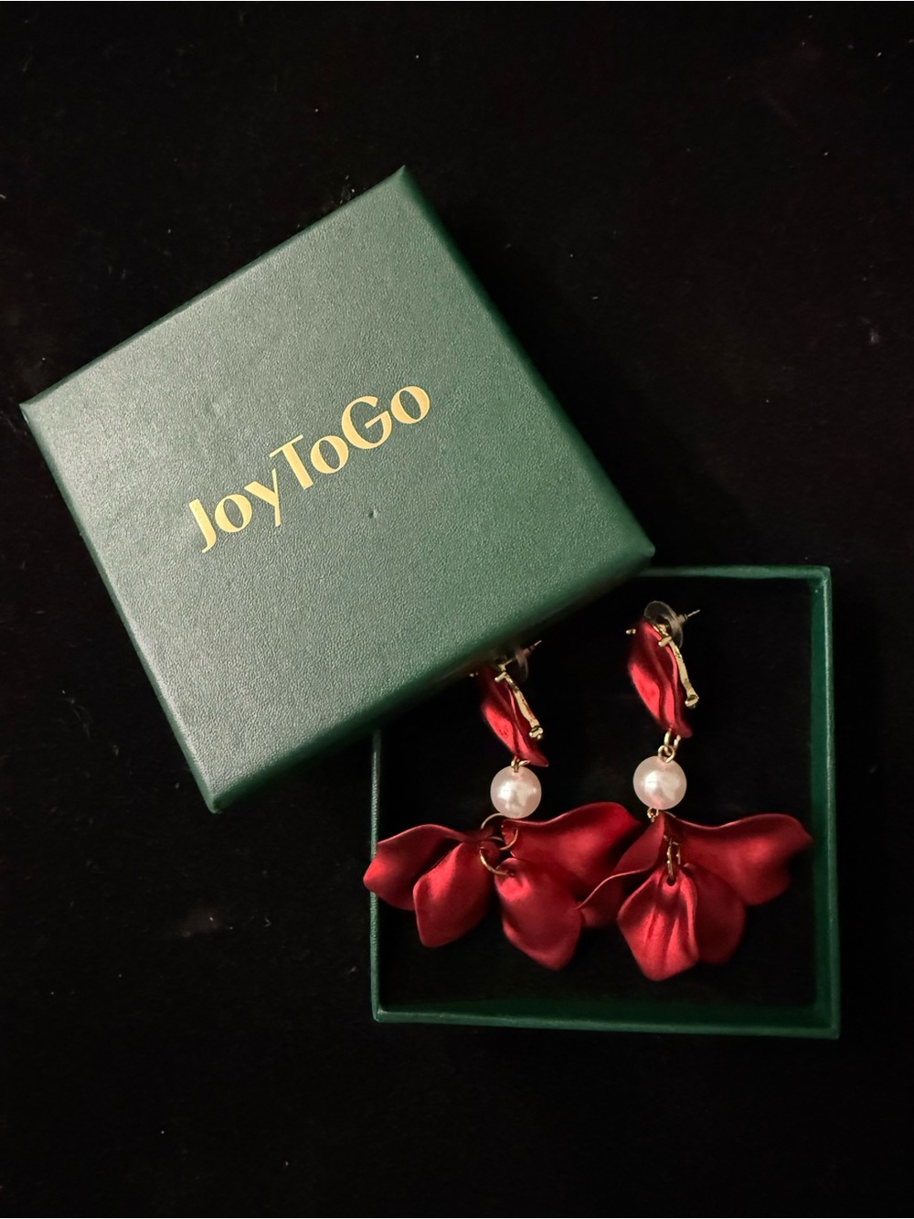 JoyToGo Red Rose Petal Pearl Dangle Statement Earrings NIB